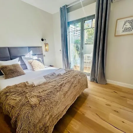 2-4pers 6'piedplage Terrasse Parking Wifi דירה